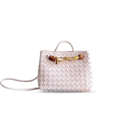 BOTTEGA VENETA SMALL ANDIAMO BAG 743568 (25*22*10.5cm) BOTTEGA VENETA SMALL ANDIAMO BAG 743568 (25*22*10.5cm)